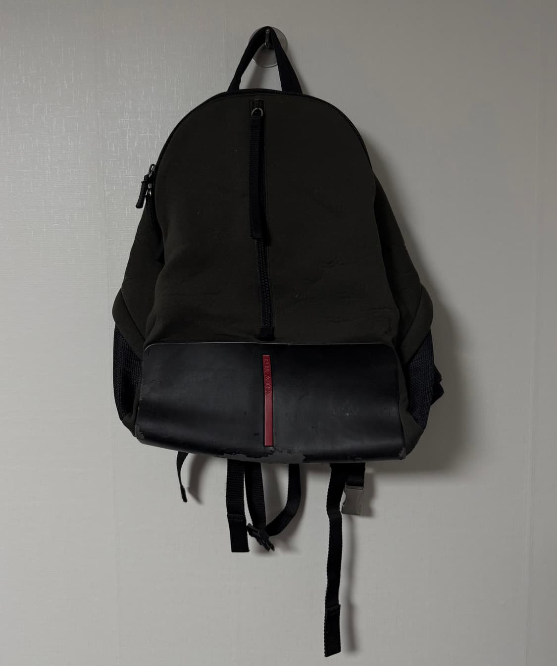 프라다 스포츠 유틸리티 레더 나일론 백팩 상품이미지1