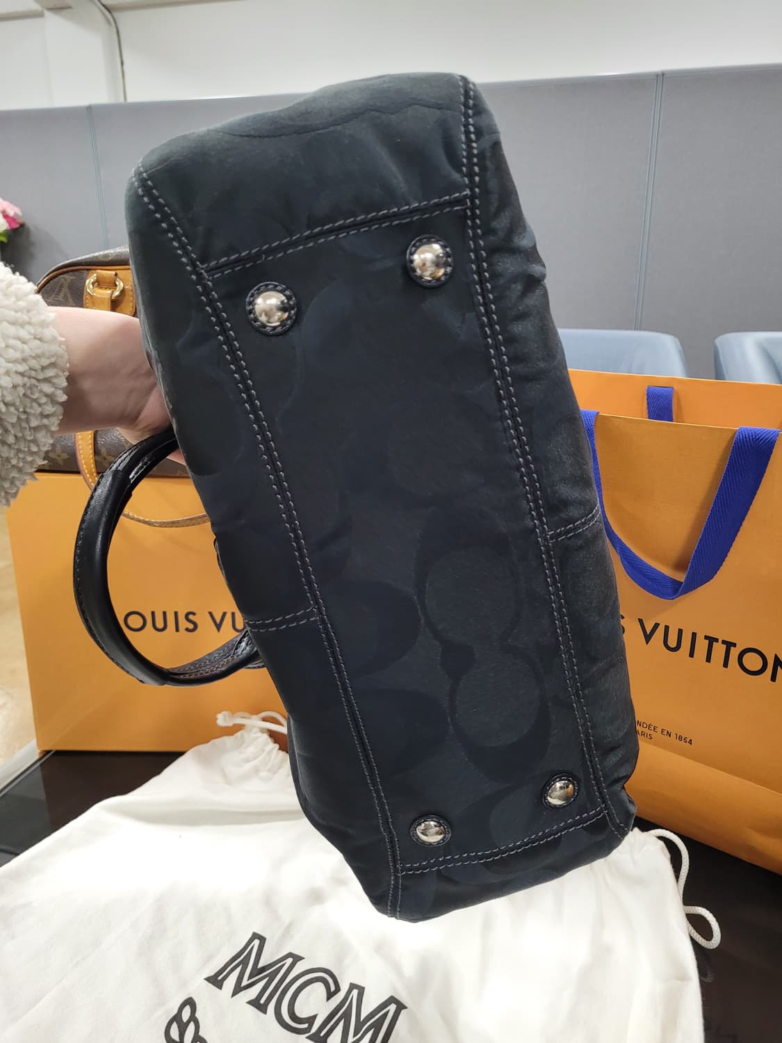 비스크 비건 아카디아 트윌 숄더백 상품이미지1