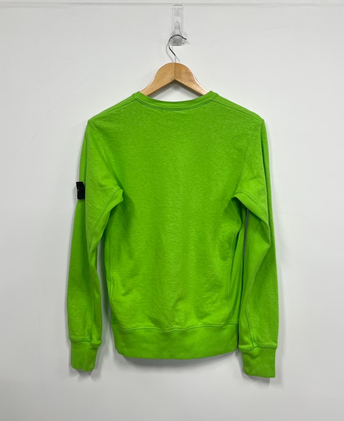 스톤아일랜드 와펜 라임 맨투맨 티셔츠 상품이미지8