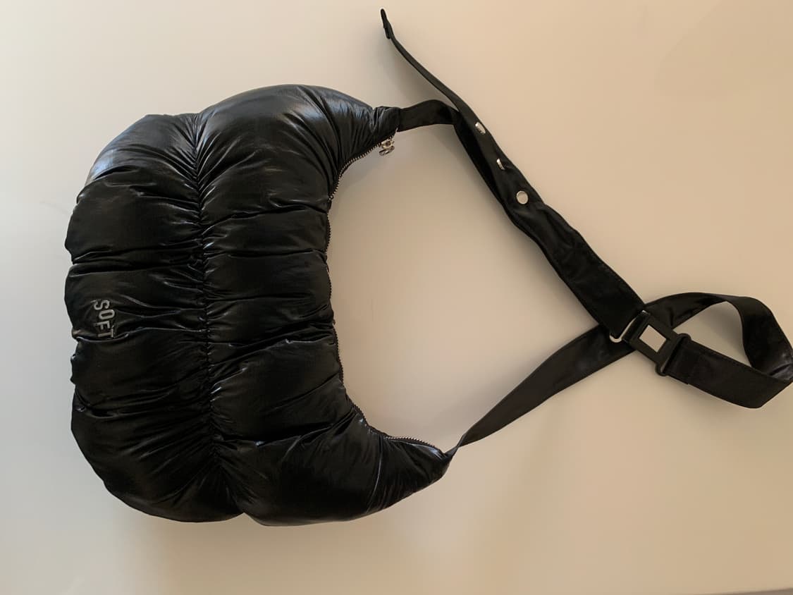 소프트서울 빅브레드 패딩 크로스백 상품이미지6