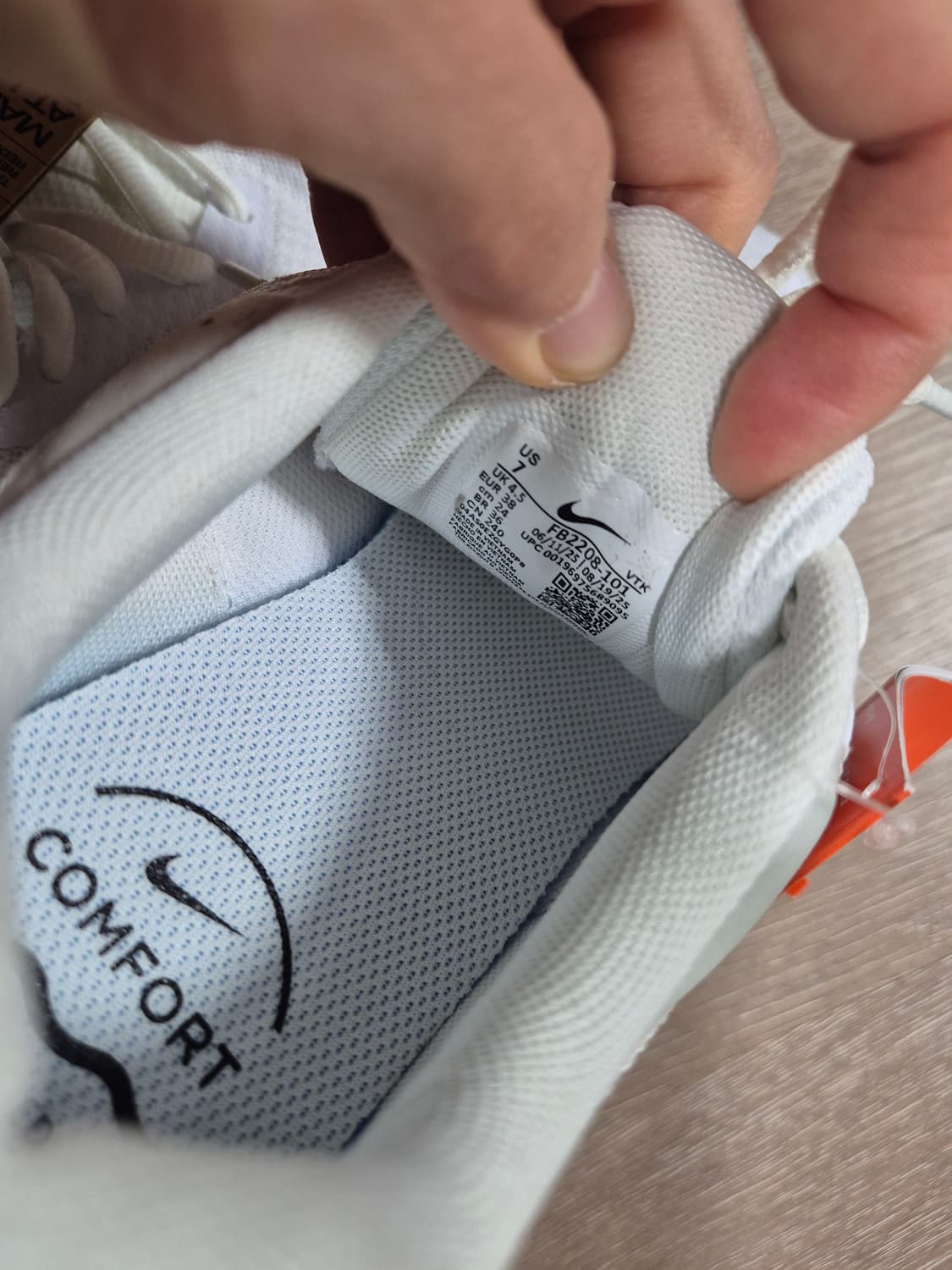 나이키 여성 런닝화 240 (새상품) 상품이미지4