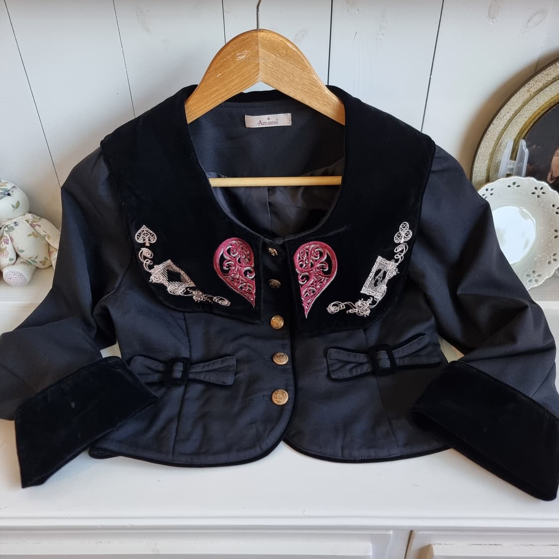 Amawel(아마벨) 트럼프 벨벳 빅카라 자켓 상품이미지5