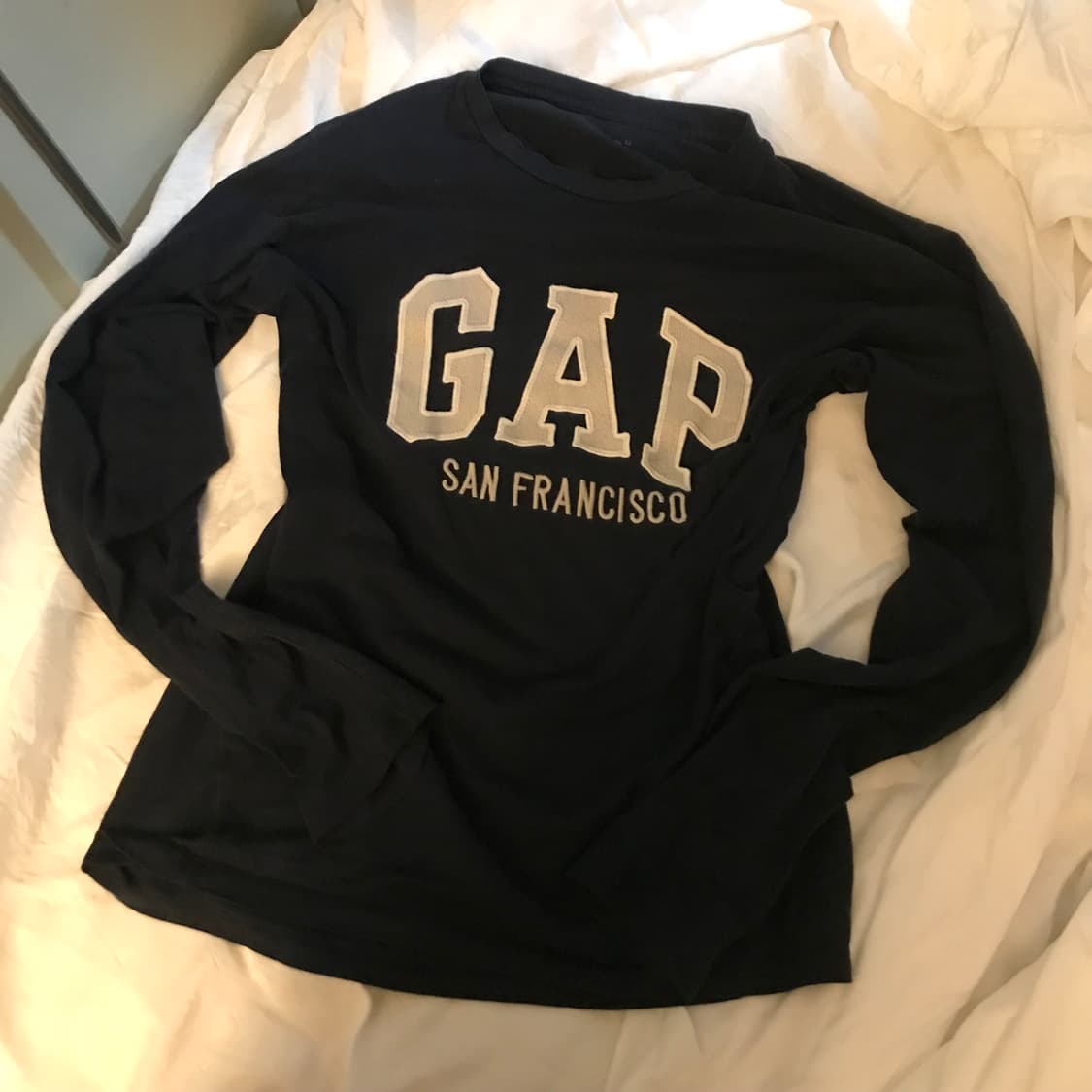 GAP 갭 로고 네이비 롱슬리브 상품이미지2