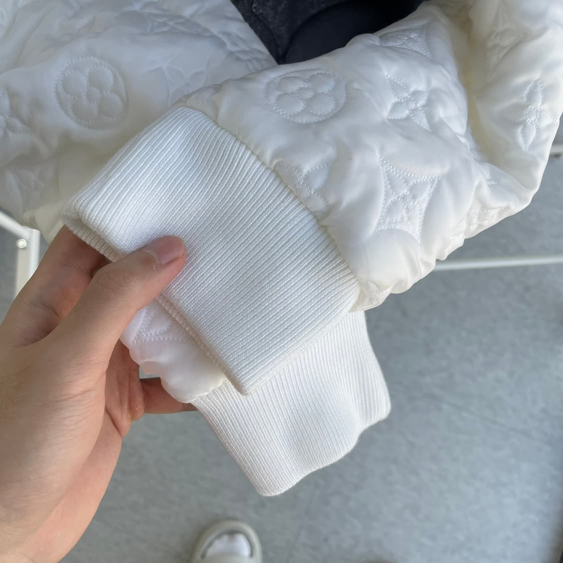 (xxl) 루이비통 모노그램 하이브리드 후드집업 상품이미지5