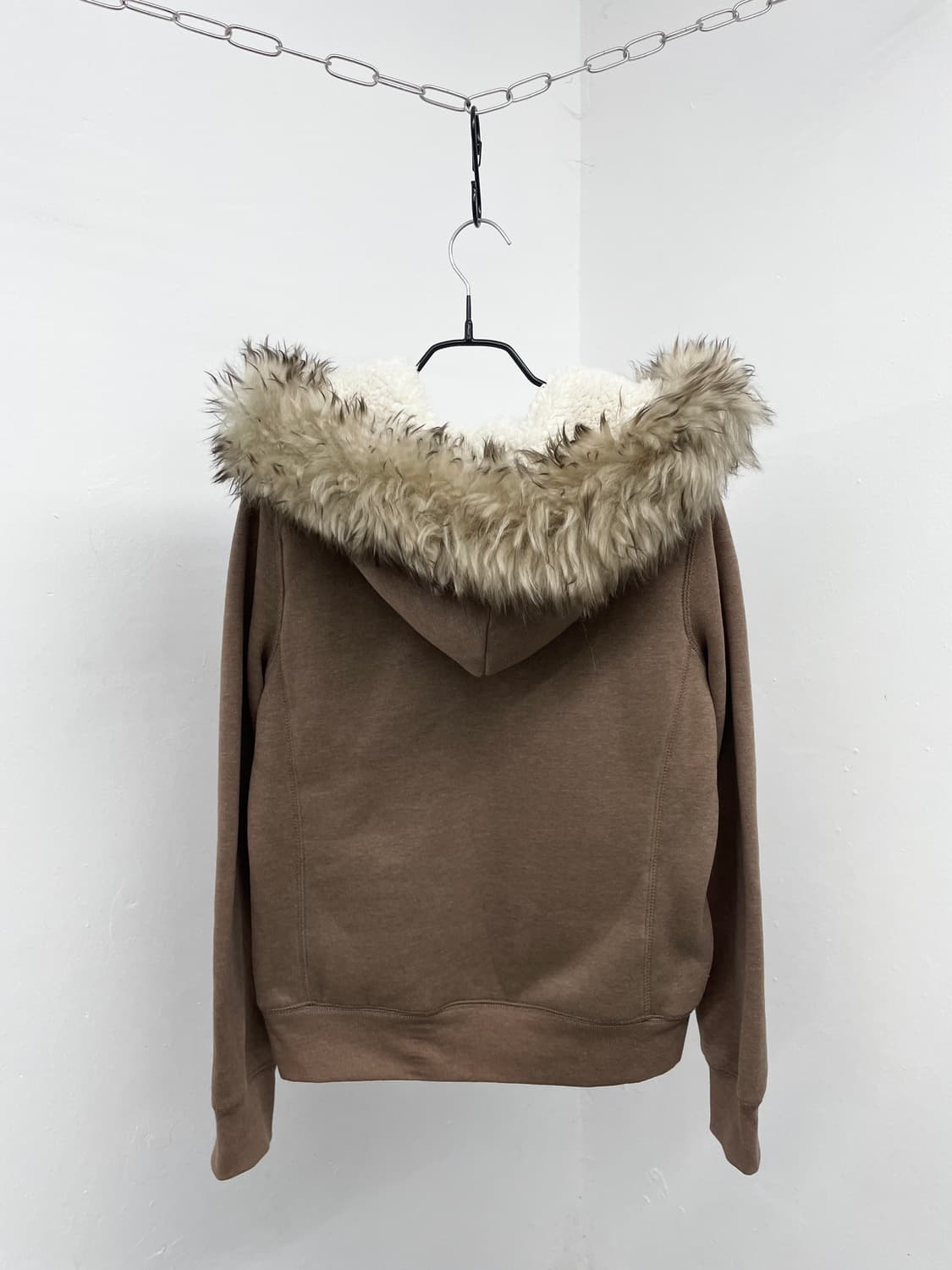 스파오 어센틱 로고 울프죠 집업 상품이미지8