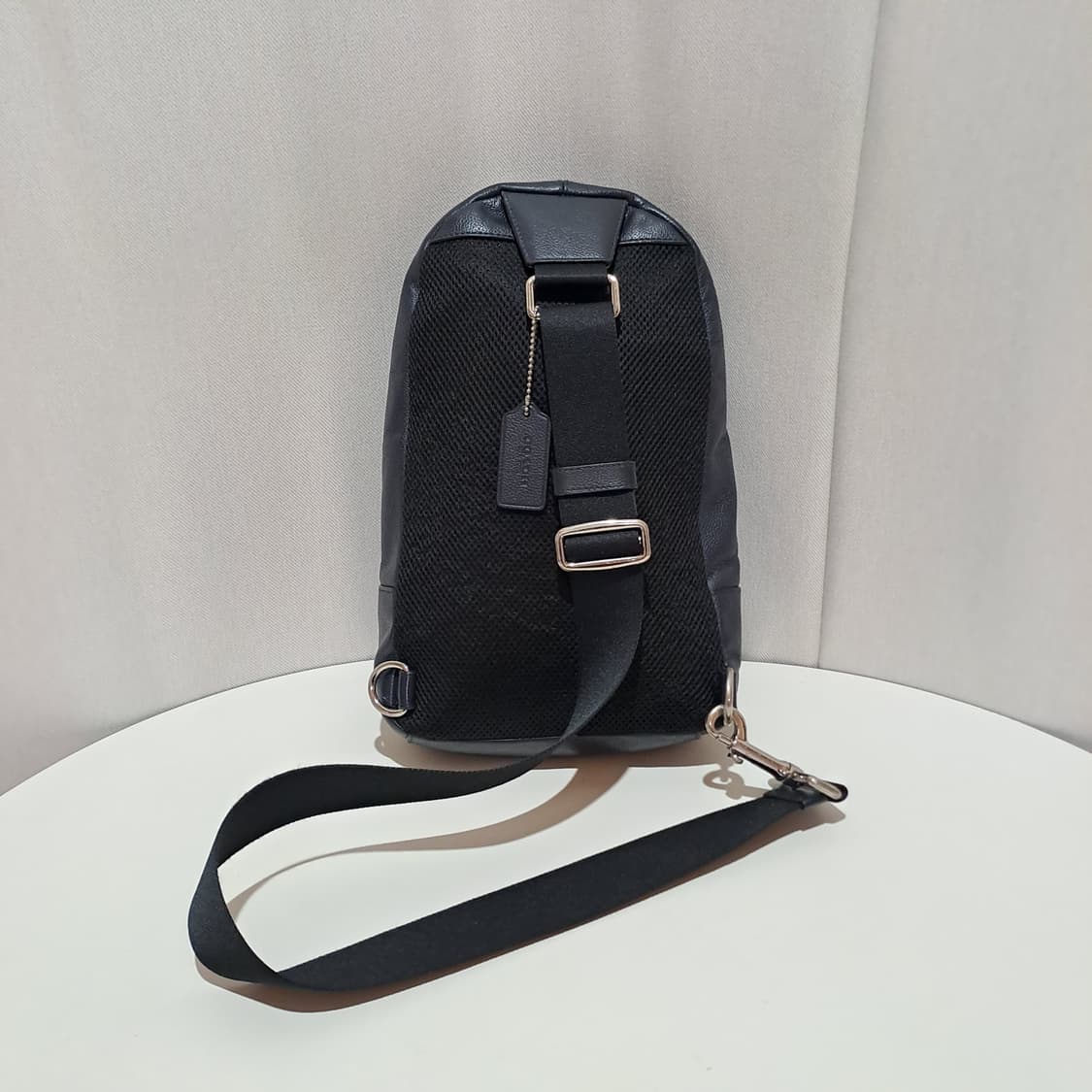 (택포) 코치 가죽 슬링백 바디백 B175 상품이미지4