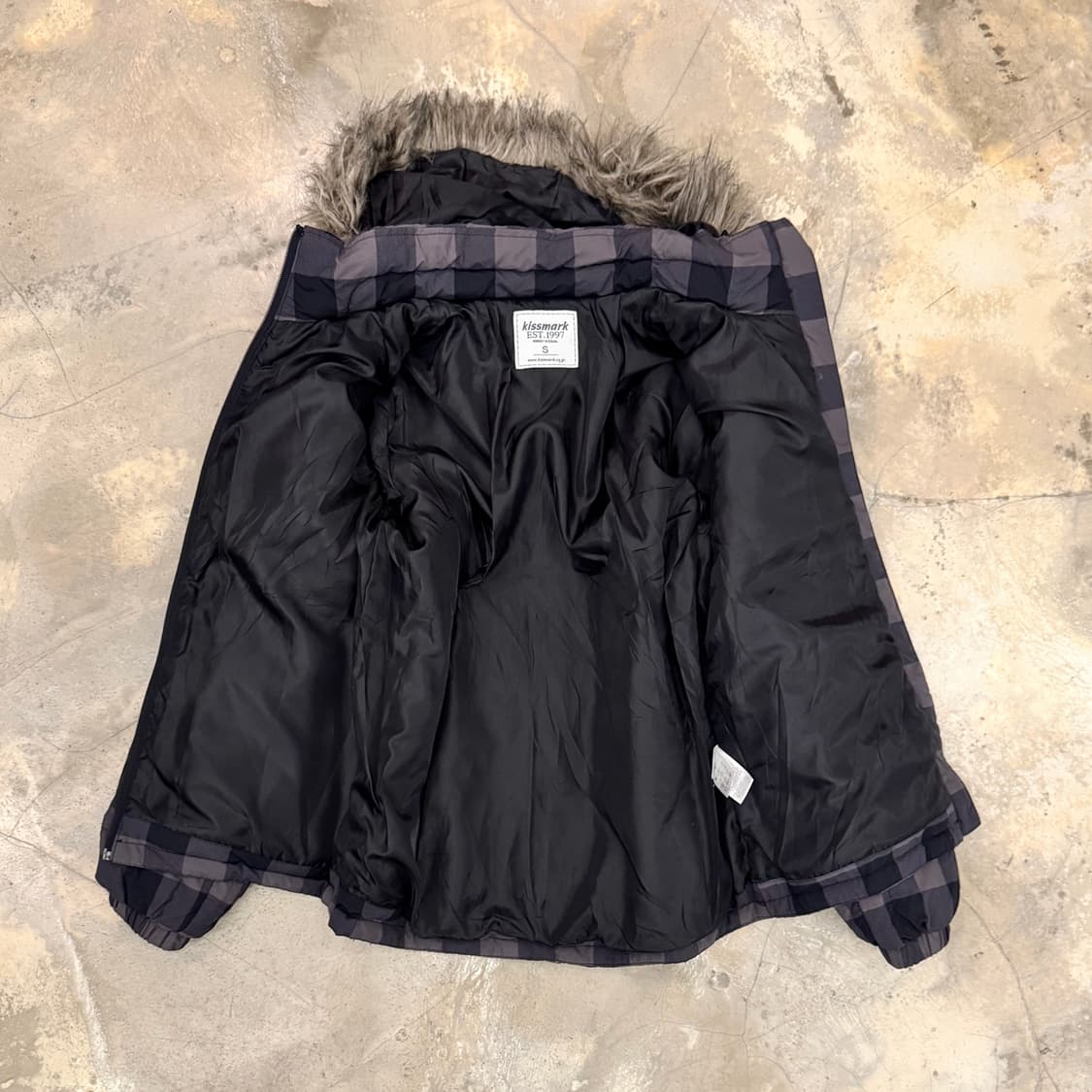 키스마크 체크 패디드 다운 퍼 자켓 블랙/그레이 상품이미지3
