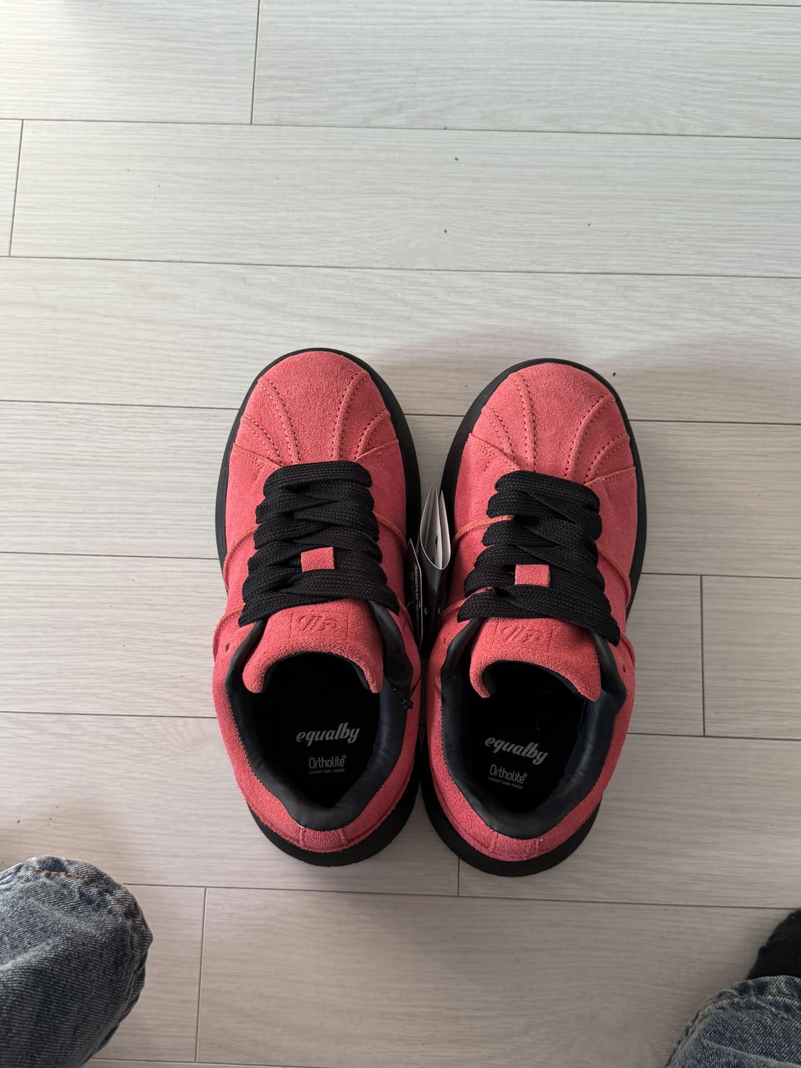 플리마켓🔥 이퀄비 마들렌 스니커즈 핑크 상품이미지2
