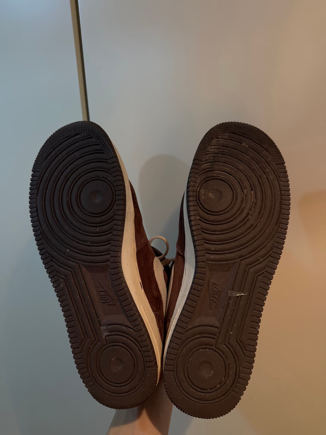 나이키 에어포스1 미드 ‘07 QS 초콜렛 브라운 상품이미지4