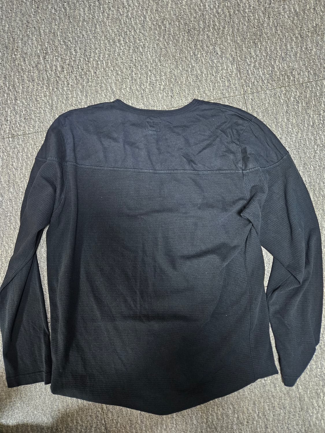 슈프림 로고  헨리넥 L 상품이미지2