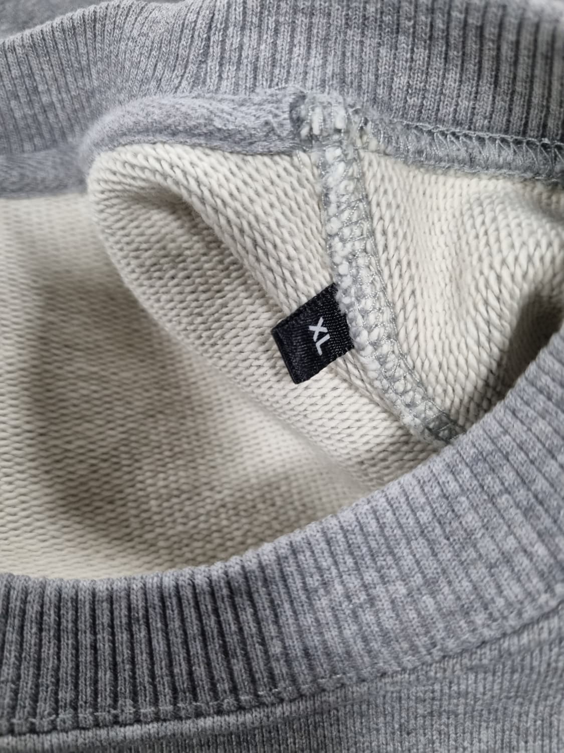 아미 맨투맨  상품이미지4