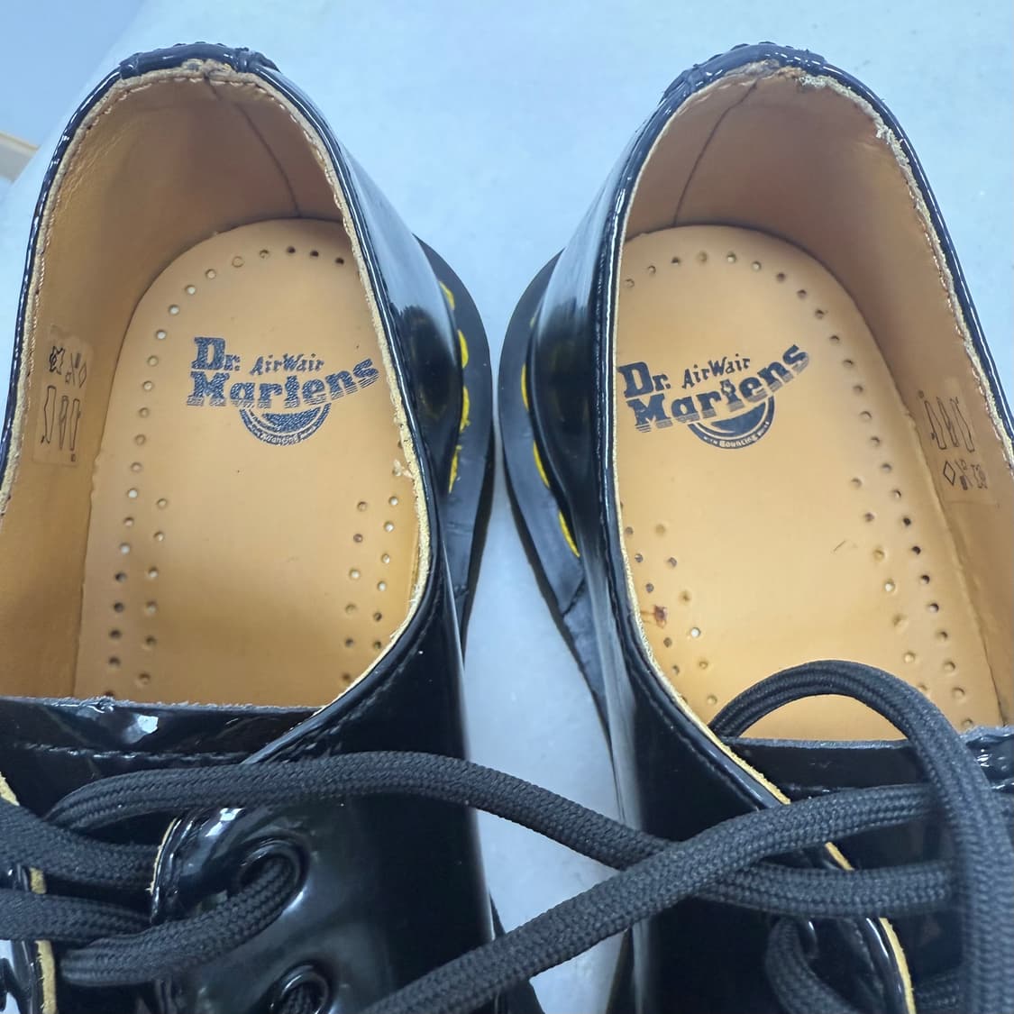 (uk3)닥터마틴 1461 로퍼 유광 상품이미지9
