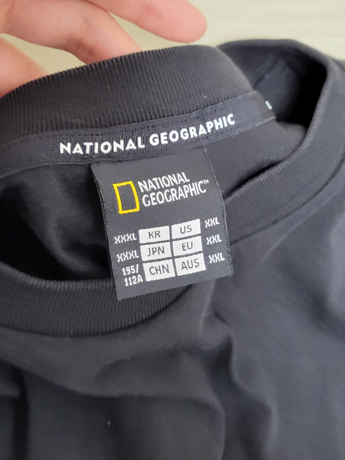 내셔널지오그래픽 스몰 로고 반팔 티셔츠 상품이미지3