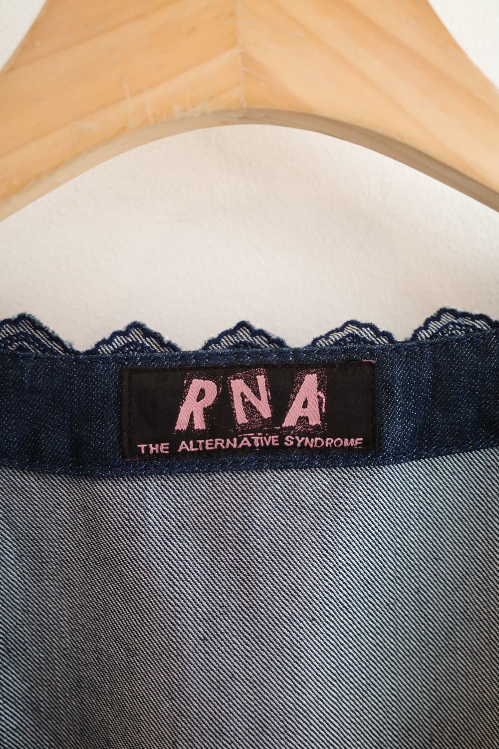 RNA 일본 브랜드 데님 슬리브리스 탑  상품이미지3