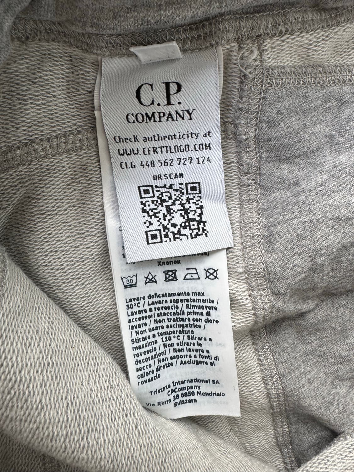 C.P. COMPANY 렌즈 포켓 반바지 상품이미지4