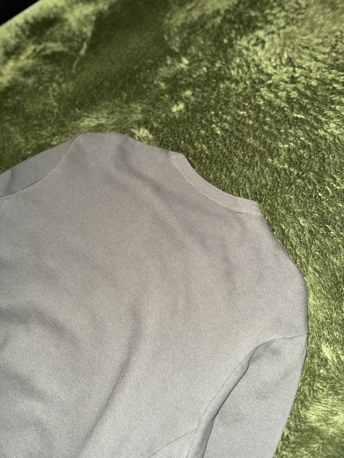 [3] UNDERCOVER 언더커버 패널 디테일 스웻셔츠 올리브 상품이미지8