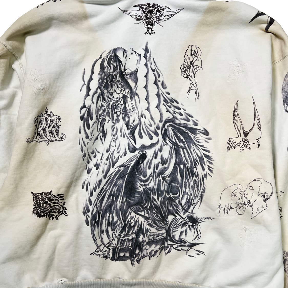 발렌시아가 24ss 타투 후드집업 상품이미지7