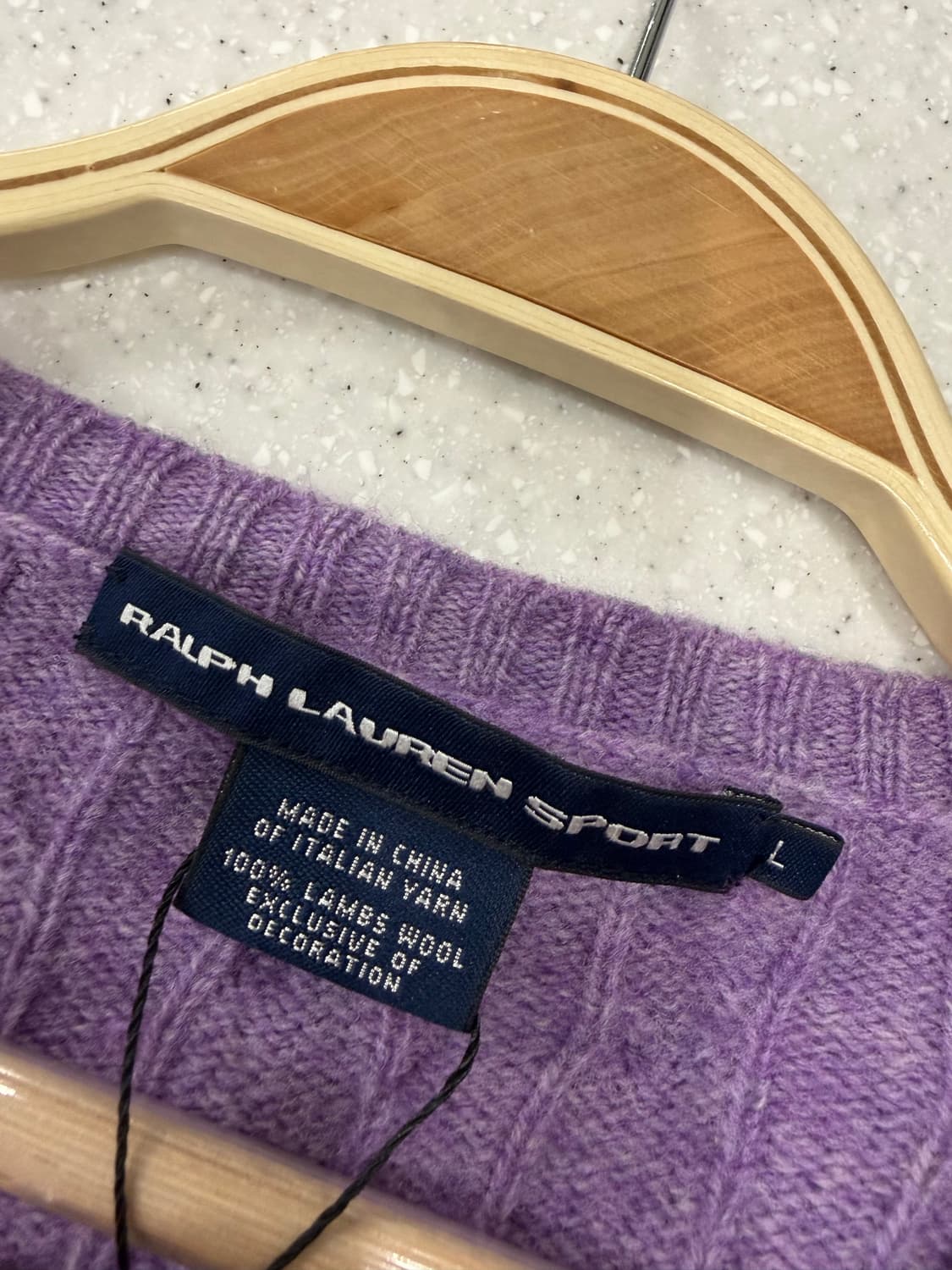 94. 폴로 브이넥 니트 상품이미지2