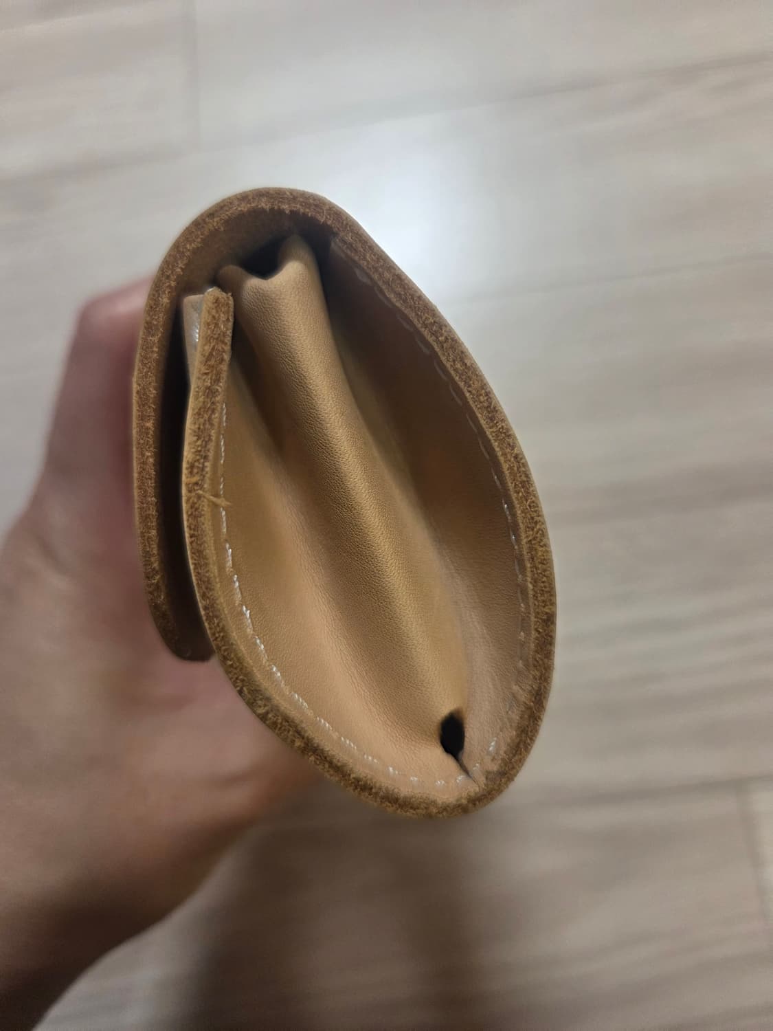 헨더스킴 가죽 롤 필통 파우치 상품이미지4