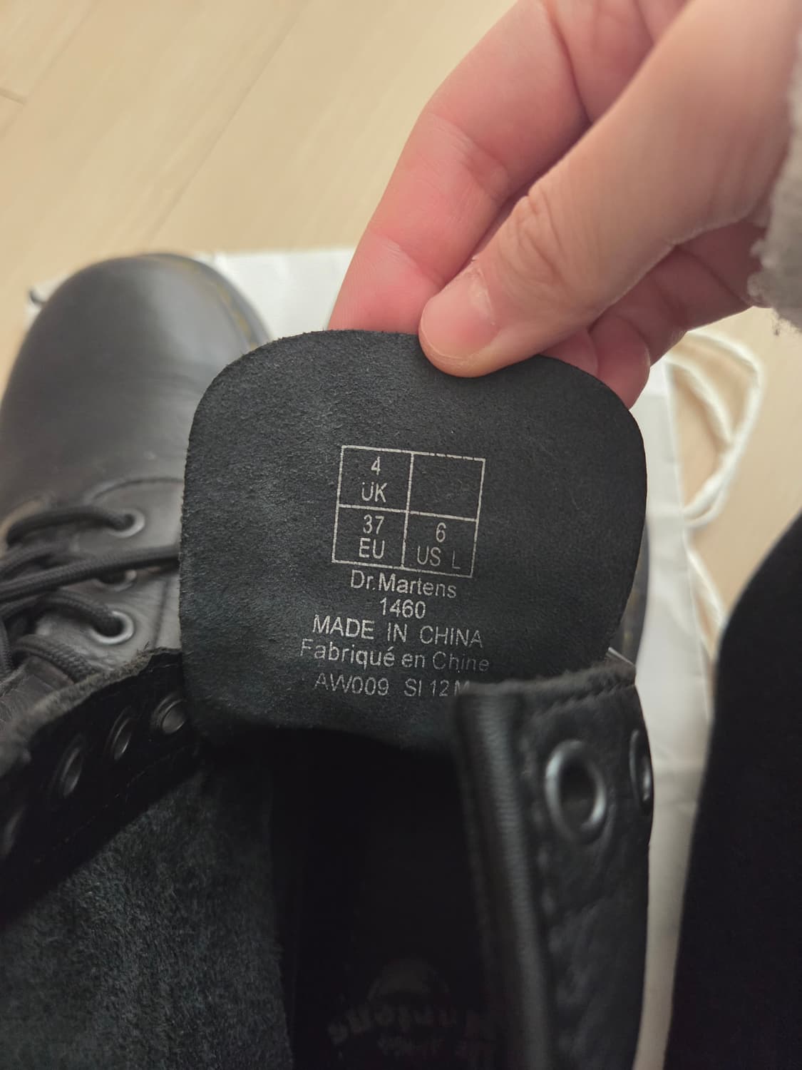 닥터마틴 1460 8홀 워커 무광 블랙 색상 UK 4 사이즈 상품이미지7