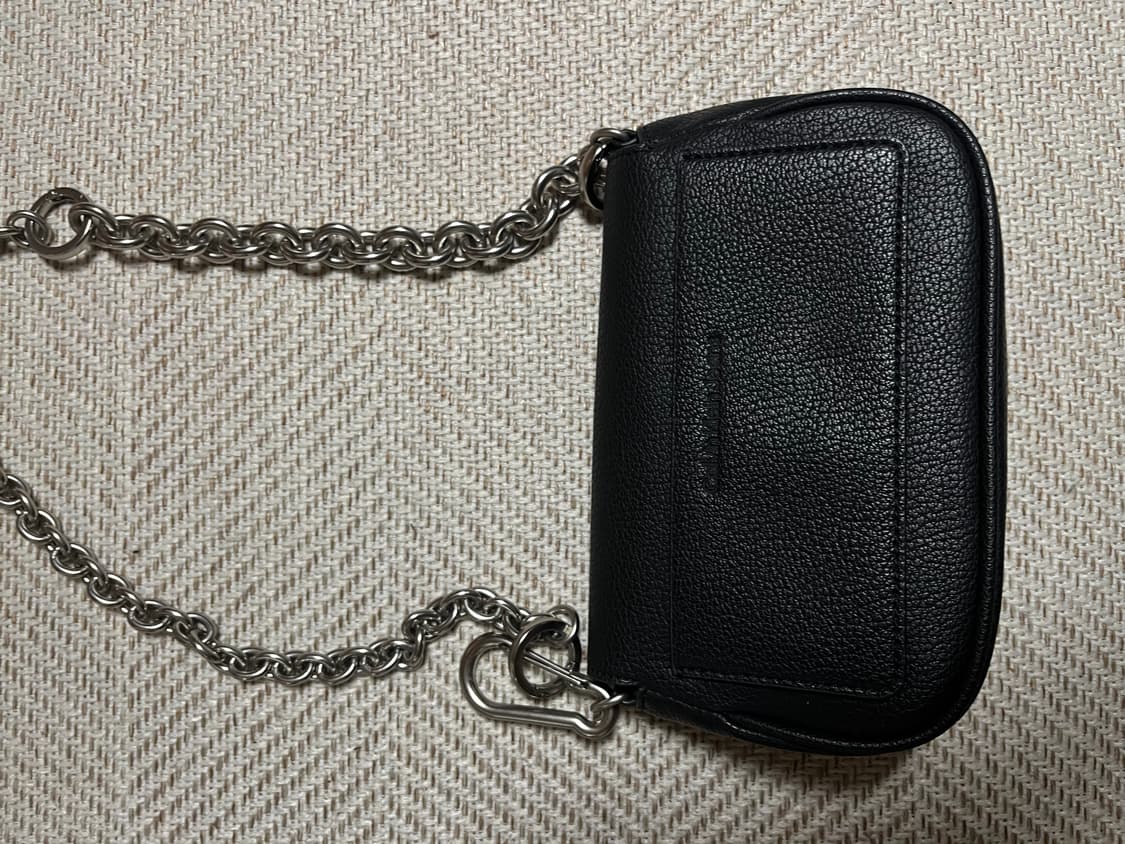 캘빈클라인 체인 숄더백 블랙 가죽 ck 상품이미지4