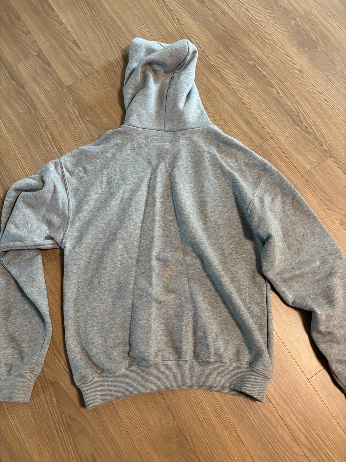VISITOR CUT-OUT ZIPPER HOODY (GREY) 상품이미지5