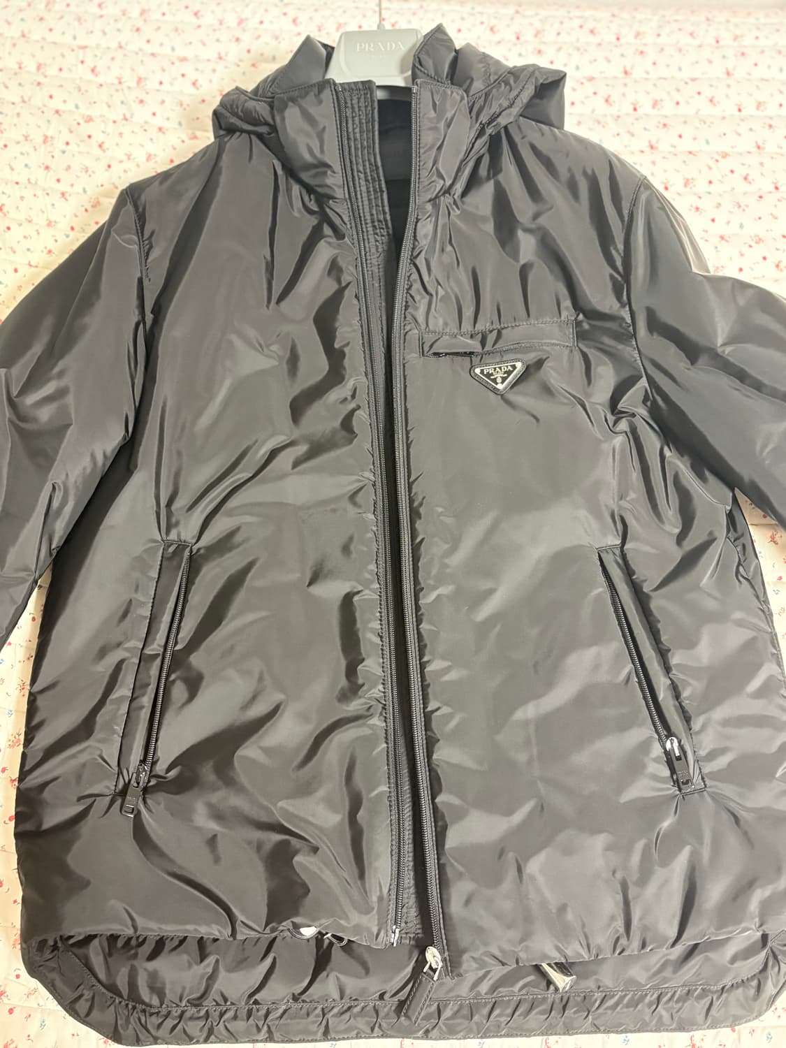 PRADA SGN955 Re-Nylon Padding Black 48 / 상품이미지1