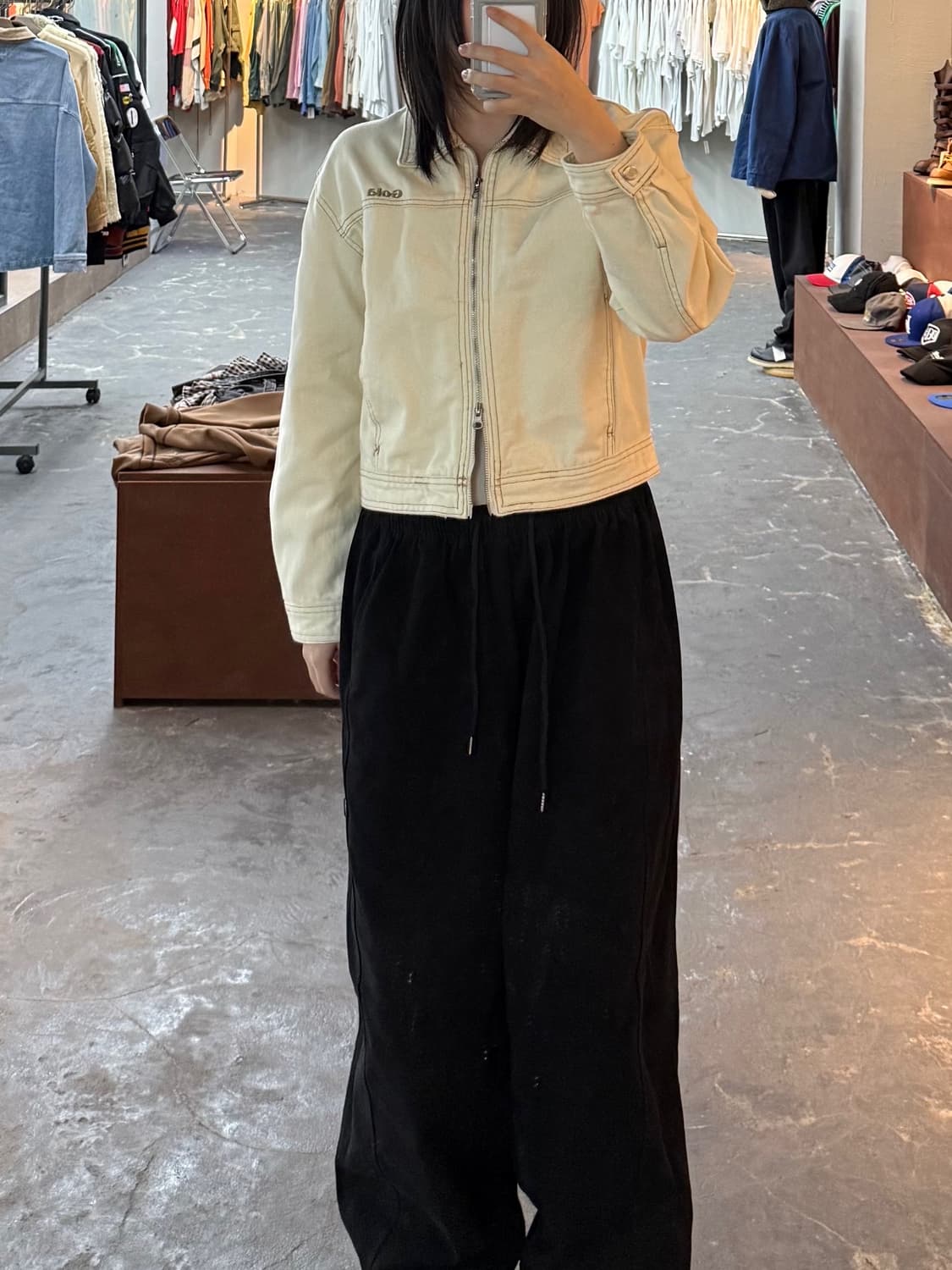 골라 W 크롭 트러커 아이보리 데님 자켓 H1330 상품이미지1