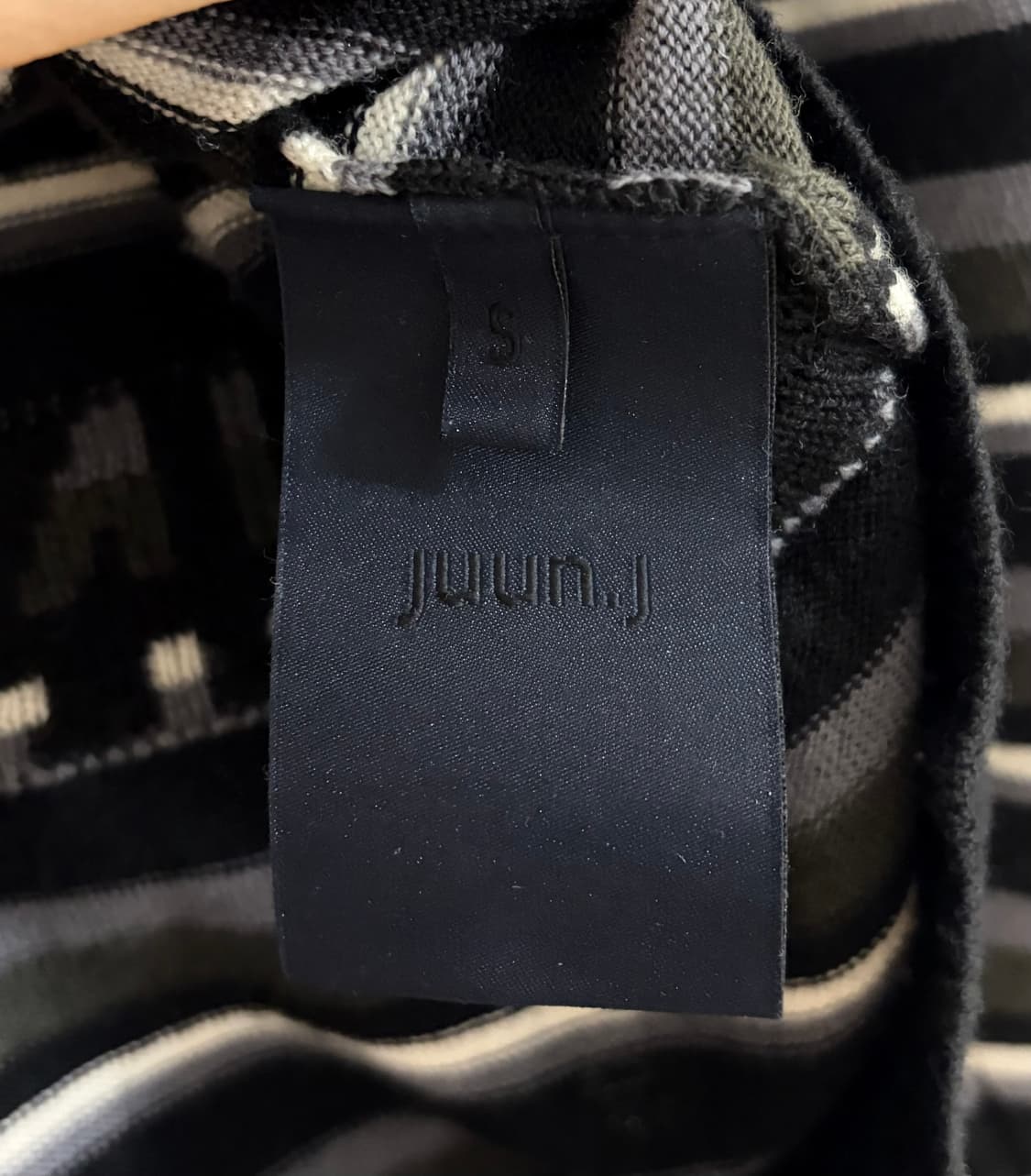 준지 Juun.J 스트라이프 니트 상품이미지6