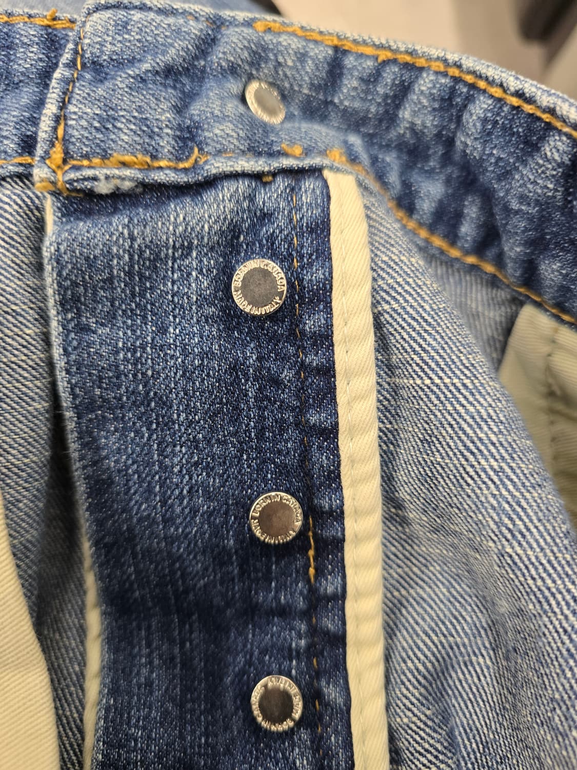 디스퀘어드2 남자청바지.  싸이즈 30 상품이미지6