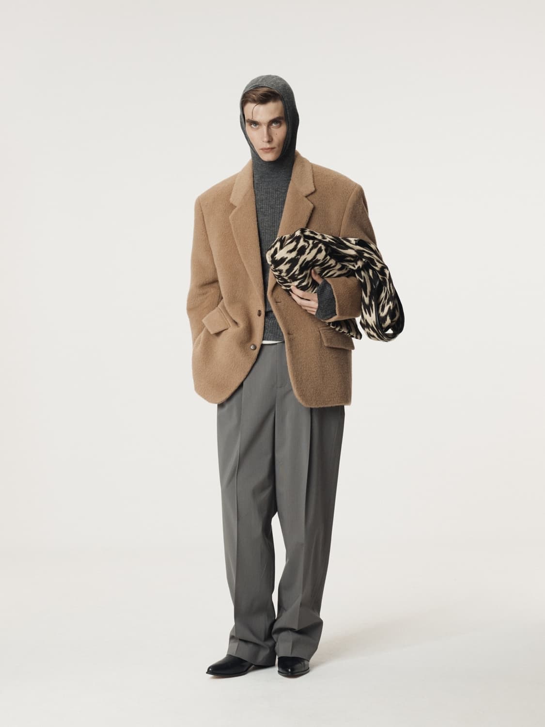 렉토 25FW 오버사이즈드 라마울 자켓 M 상품이미지5