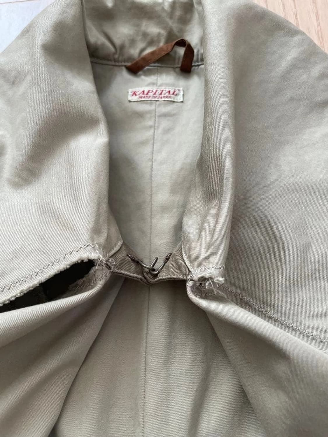 캐피탈 숏 트렌치 재킷 상품이미지3