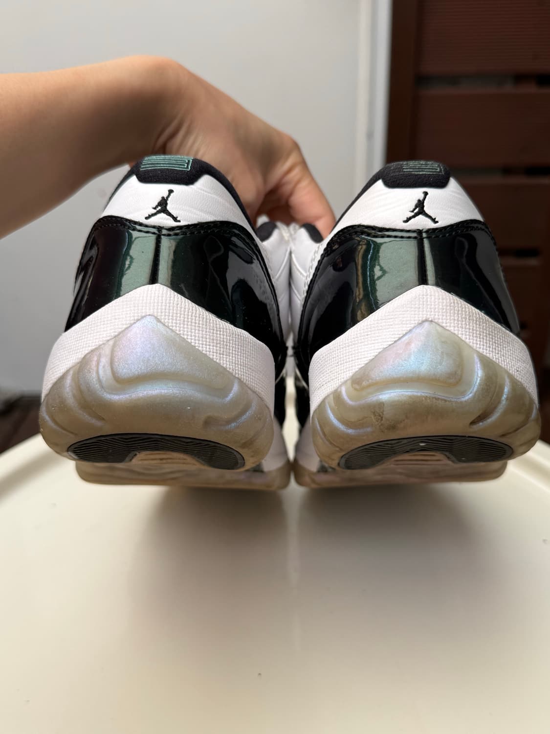 나이키 조던 11 레트로 로우 이리디센트 상품이미지6