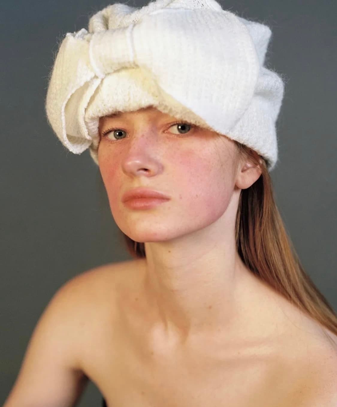 어썸니즈 리본 터번햇 화이트 24fw 상품이미지1