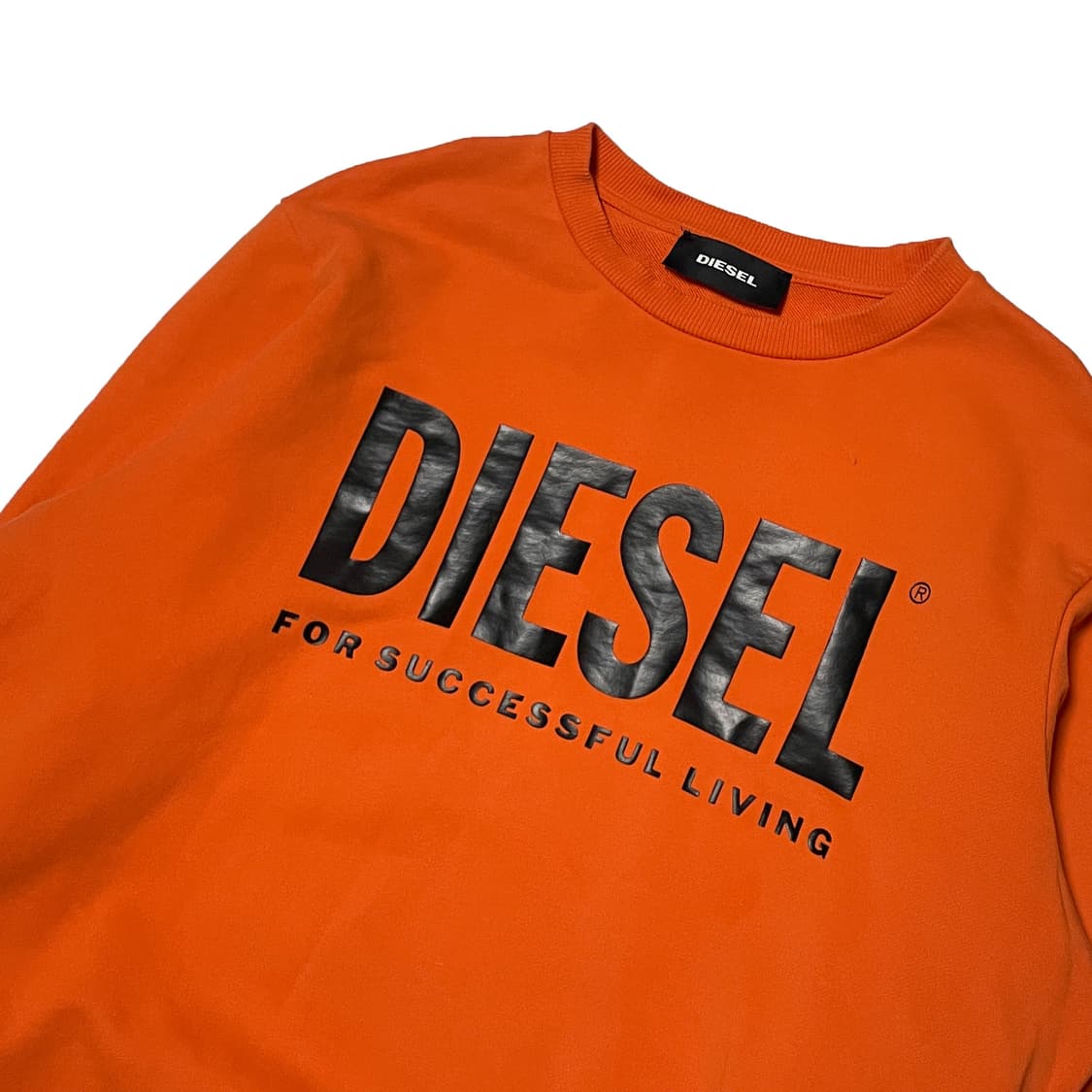 DIESEL 디젤 오렌지 맨투맨 상품이미지3