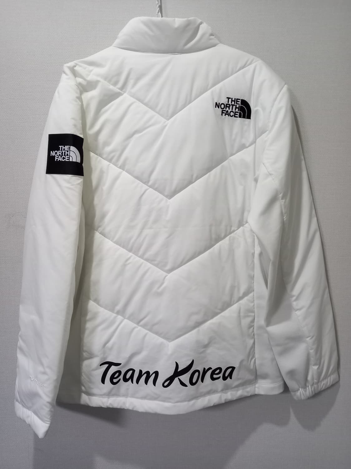 노스페이스 팀 코리아 국대 패딩 105/XL 상품이미지3