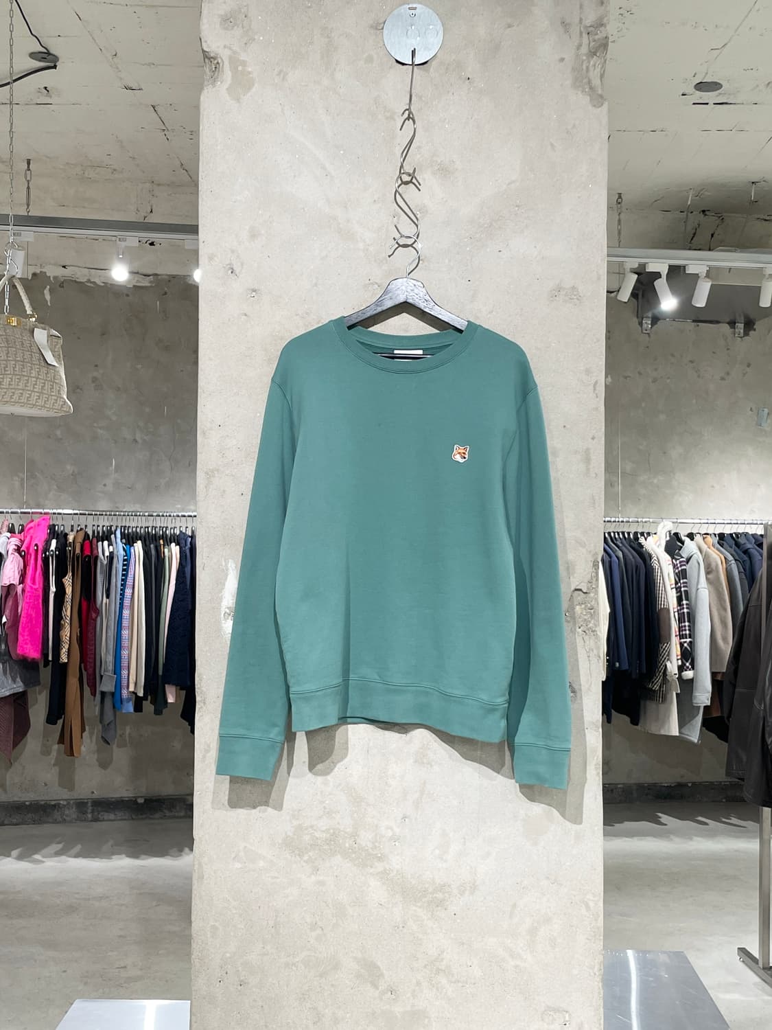 메종 키츠네 라이트 그린 폭스 헤드 레귤러 스웻 셔츠 상품이미지1