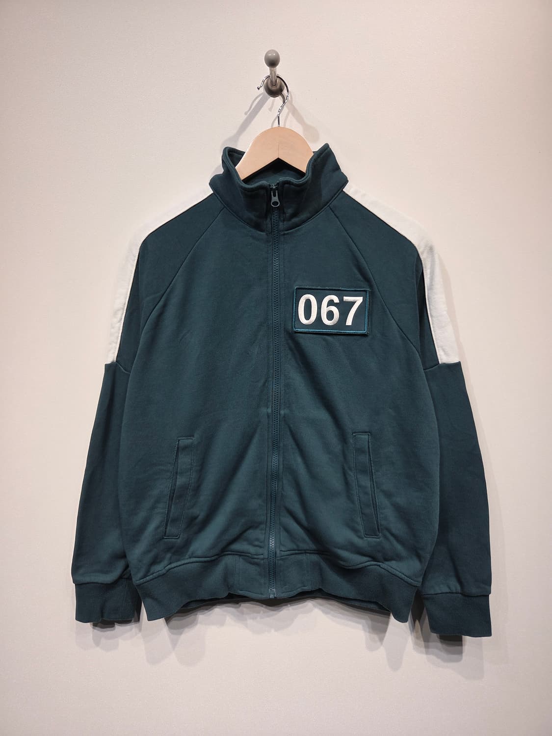 오징어게임. 067 강새벽 참가자복_S 상품이미지2