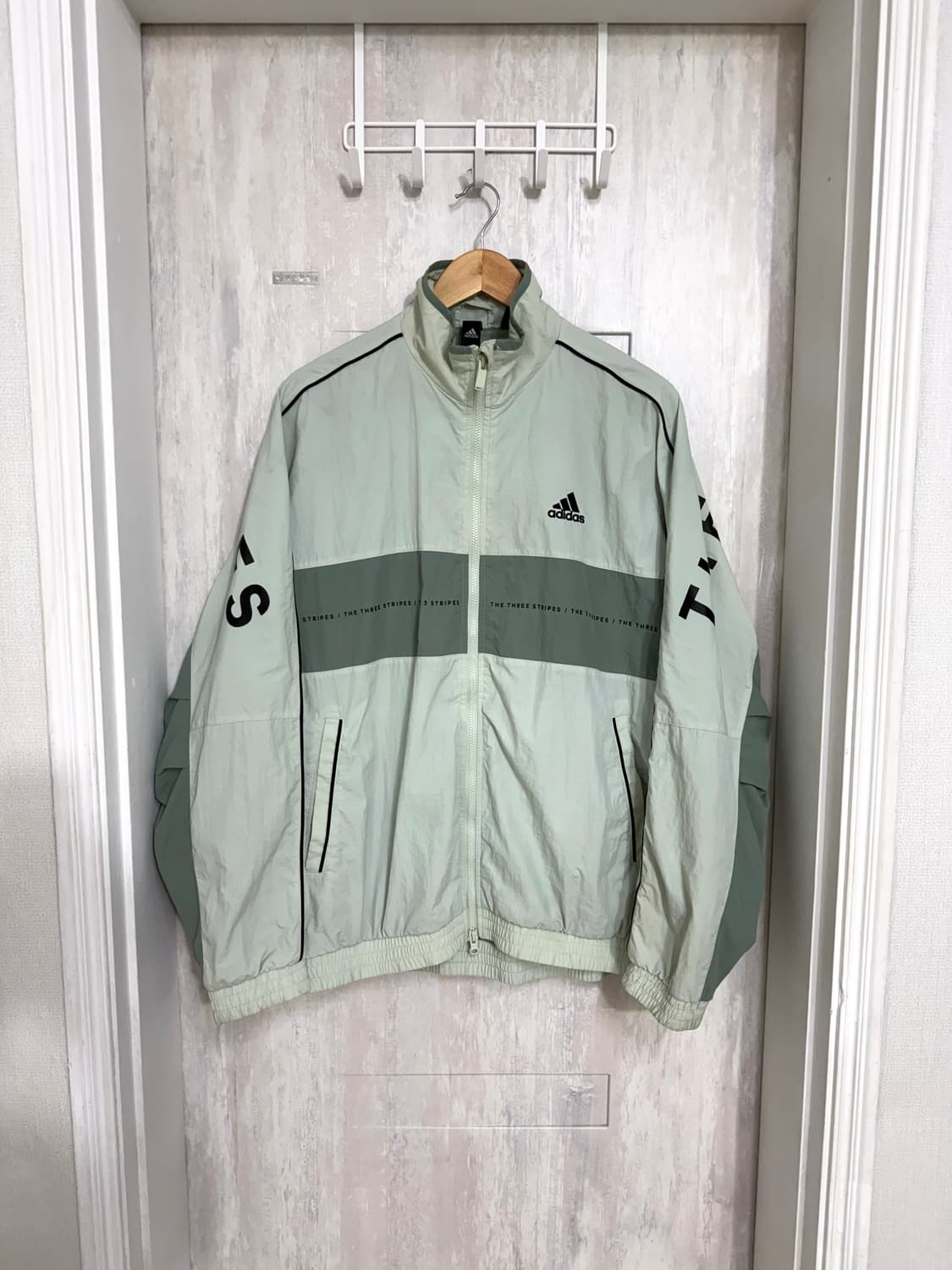 남성 M (100) / 아디다스 오버핏 우븐 바람막이  상품이미지1