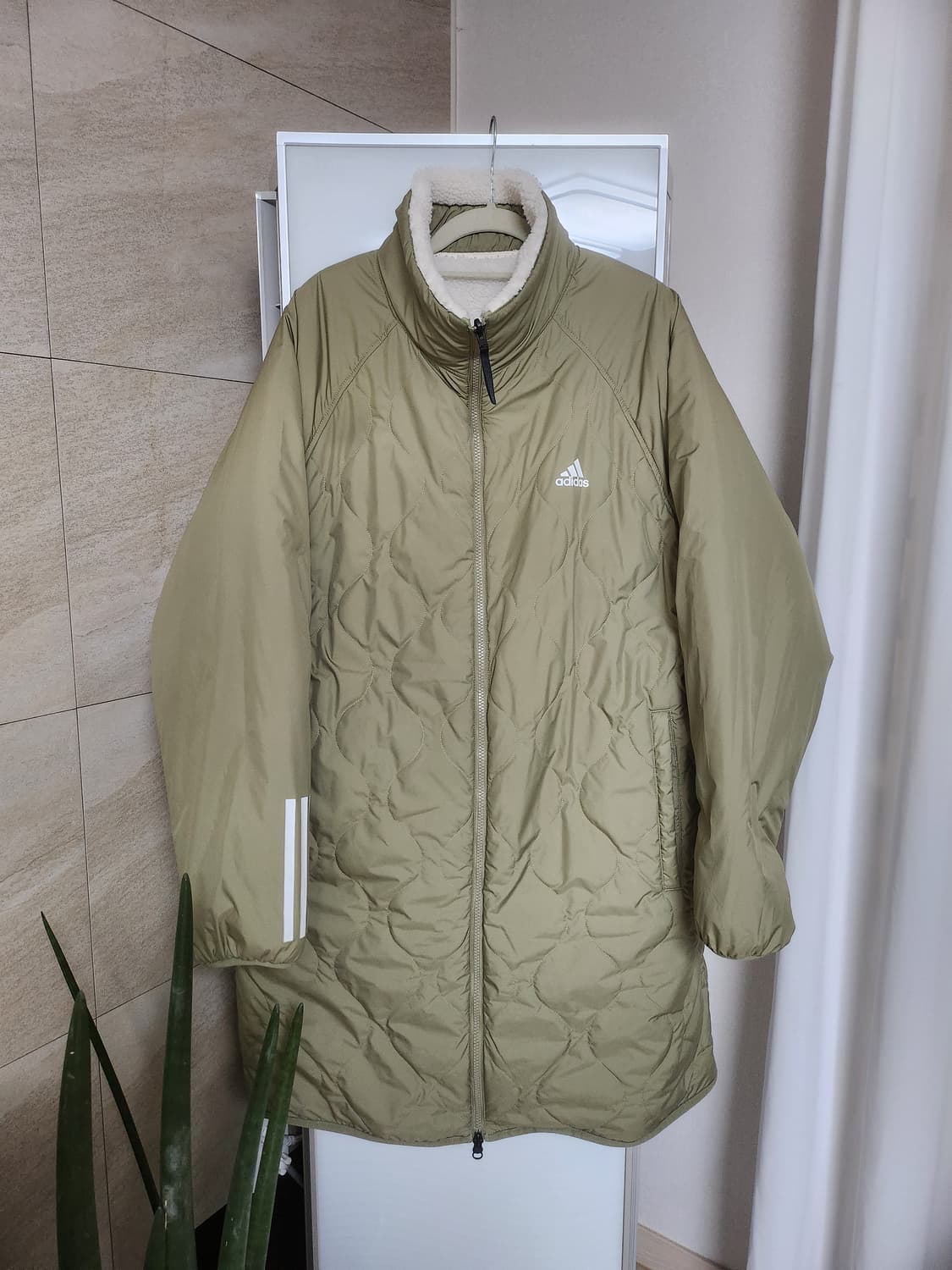 아디다스 양면 플리스 코트 상품이미지1