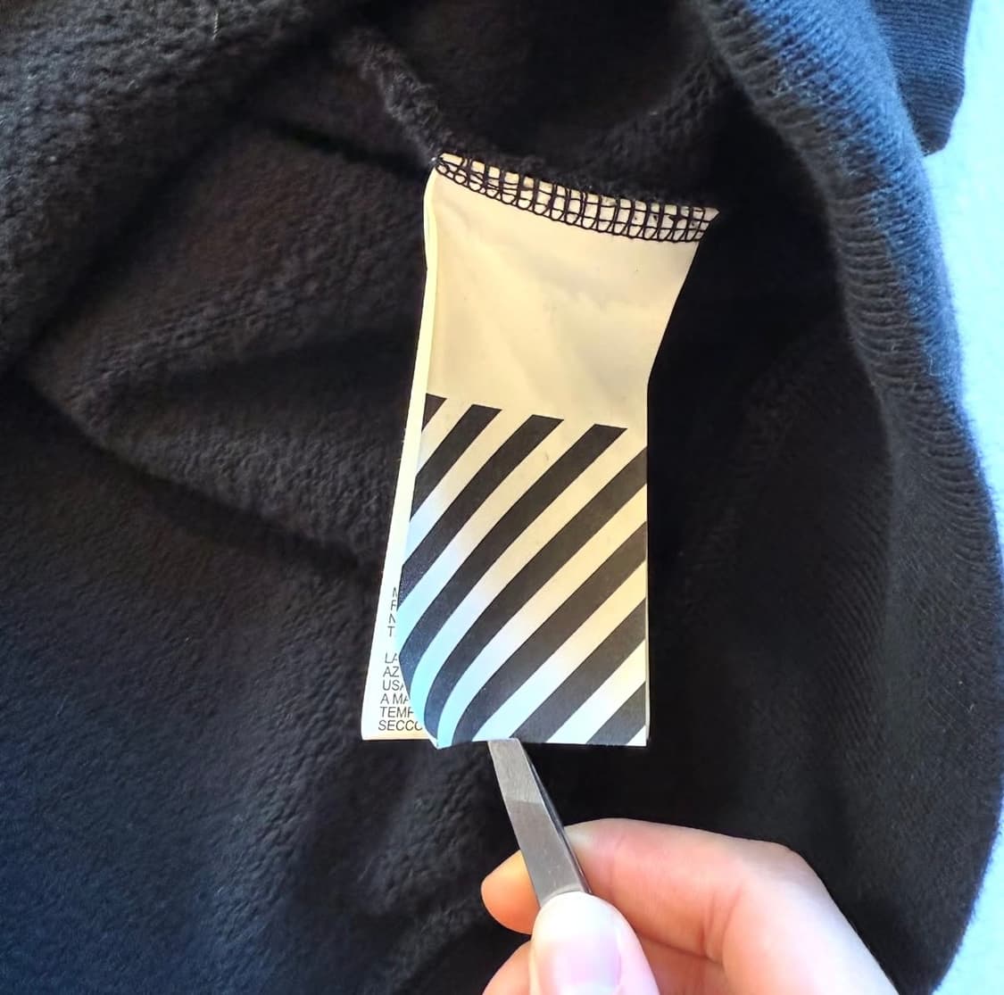 20fw 오프화이트 애로우 후드 상품이미지7