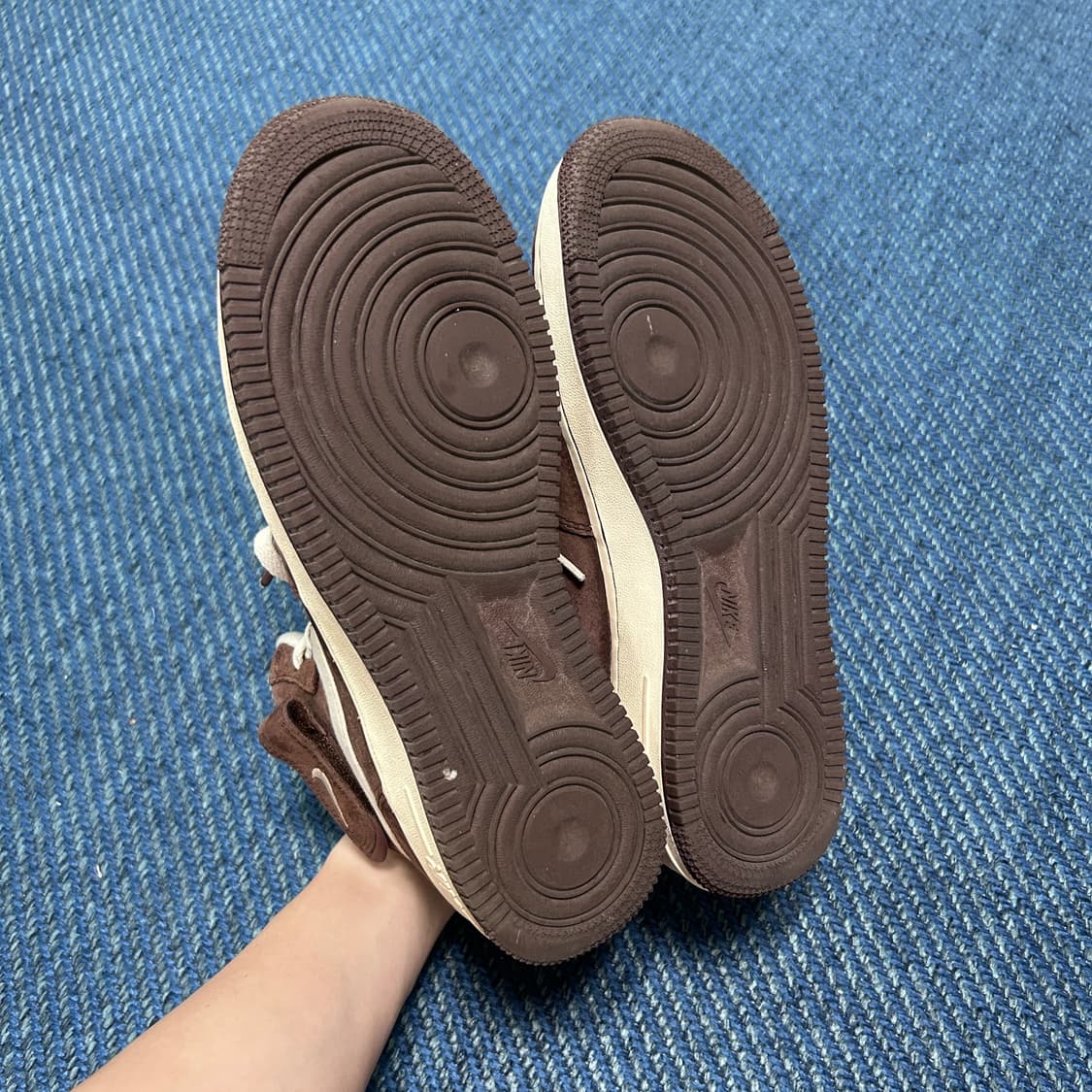 나이키 에어포스 초콜릿 미드 255 상품이미지7