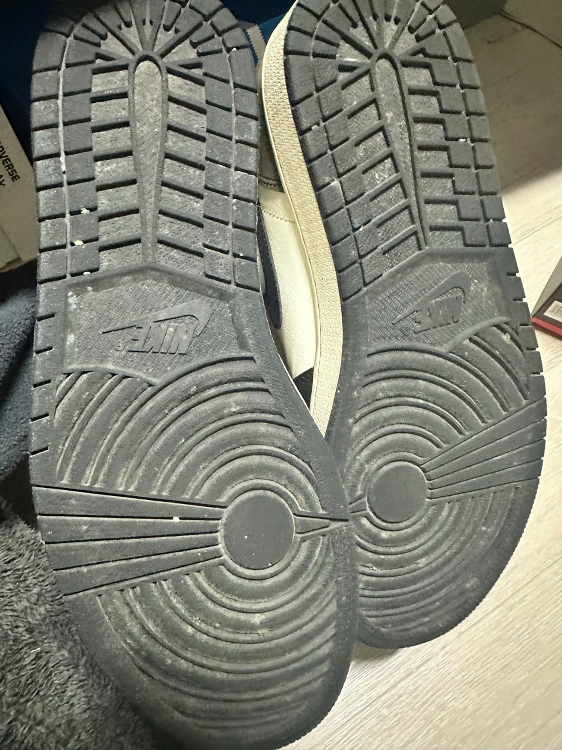 조던 하이 og 다크모카  상품이미지4