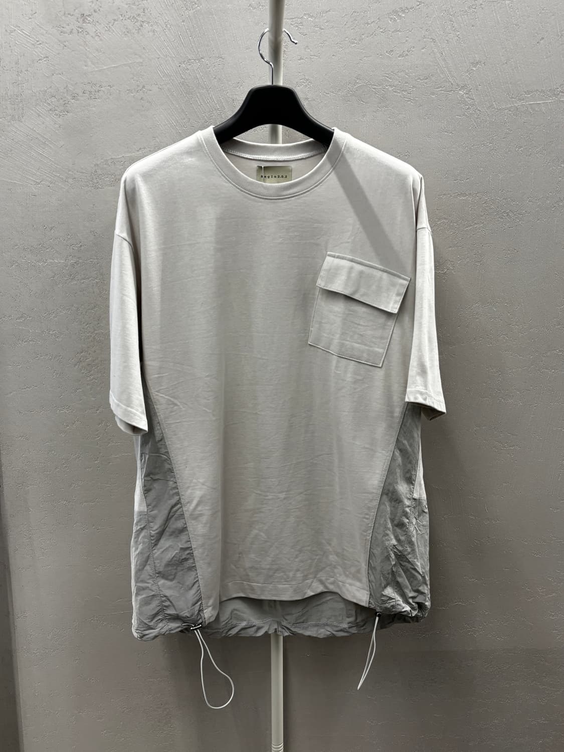 비긴202 나일론 패널 포켓 스트링 티셔츠  상품이미지2
