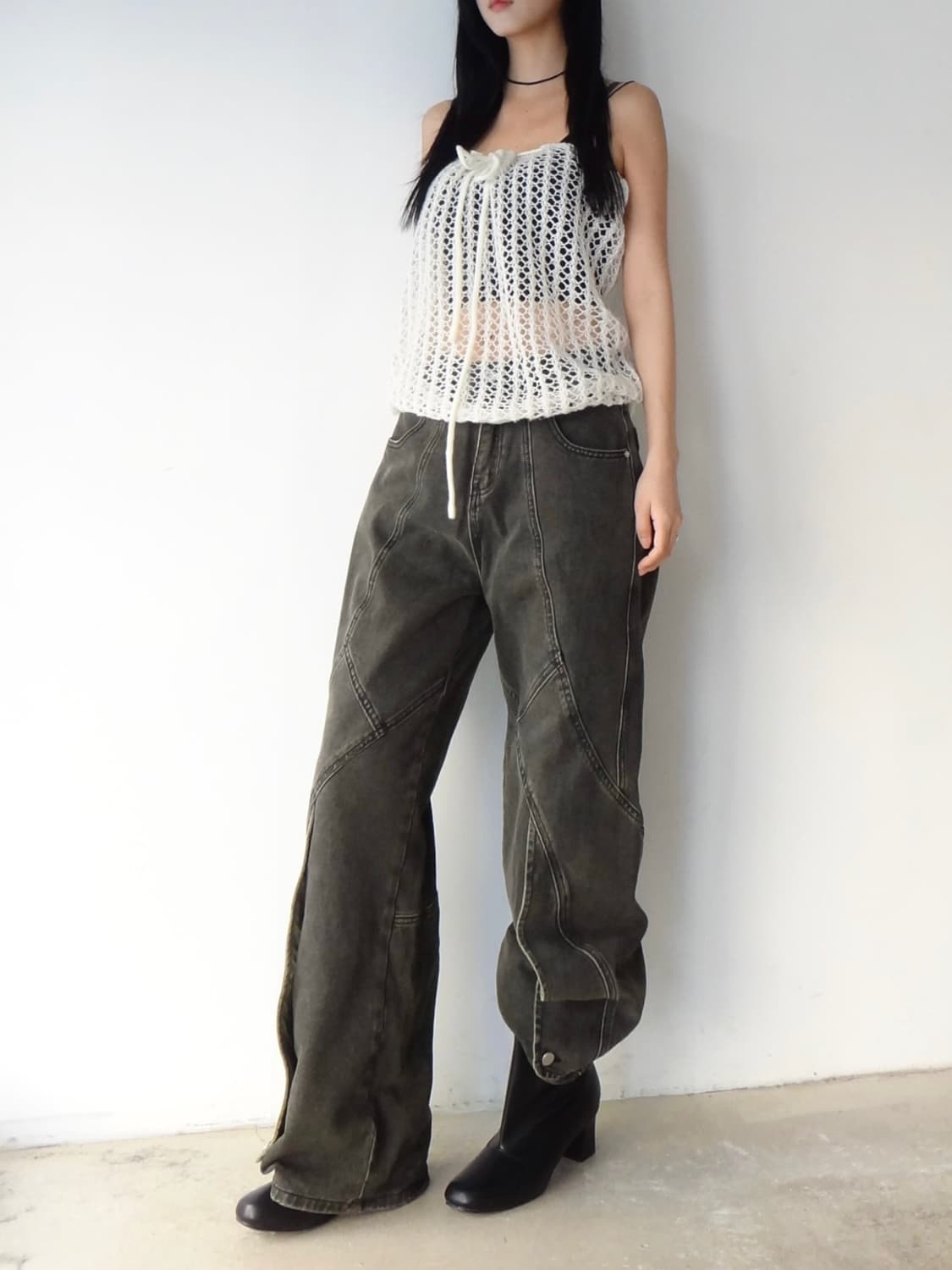 Curved variation stud pants  상품이미지2