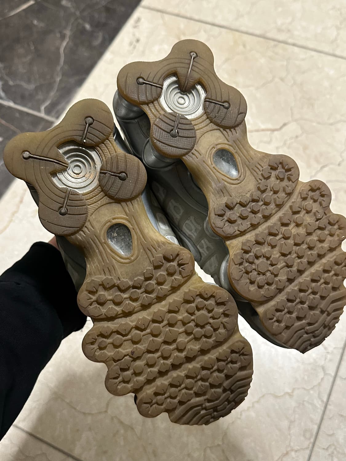 나이키 샥스 실버 220  상품이미지4