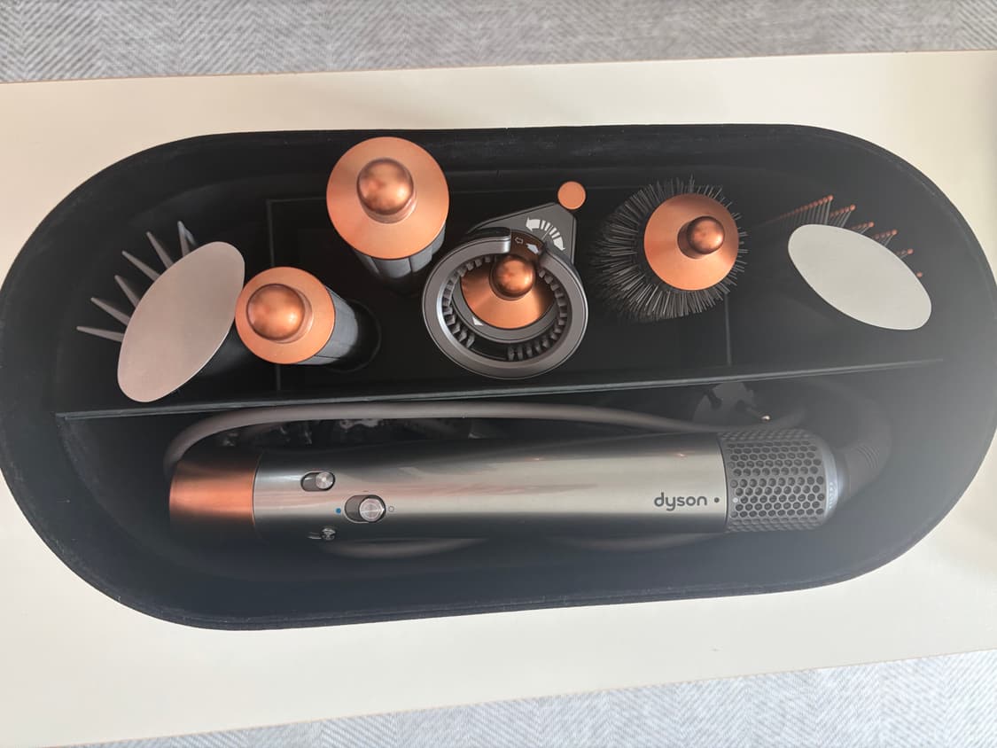 다이슨 에어랩 스타일러 풀세트 상품이미지1