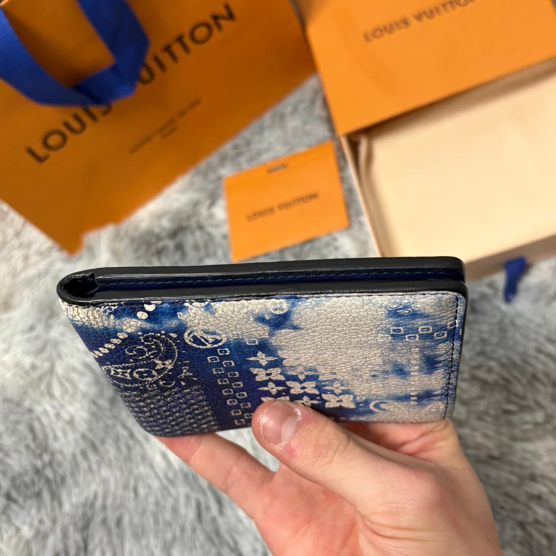 풀구성품 루이비통 반다나 슬렌더월릿 반지갑  상품이미지6