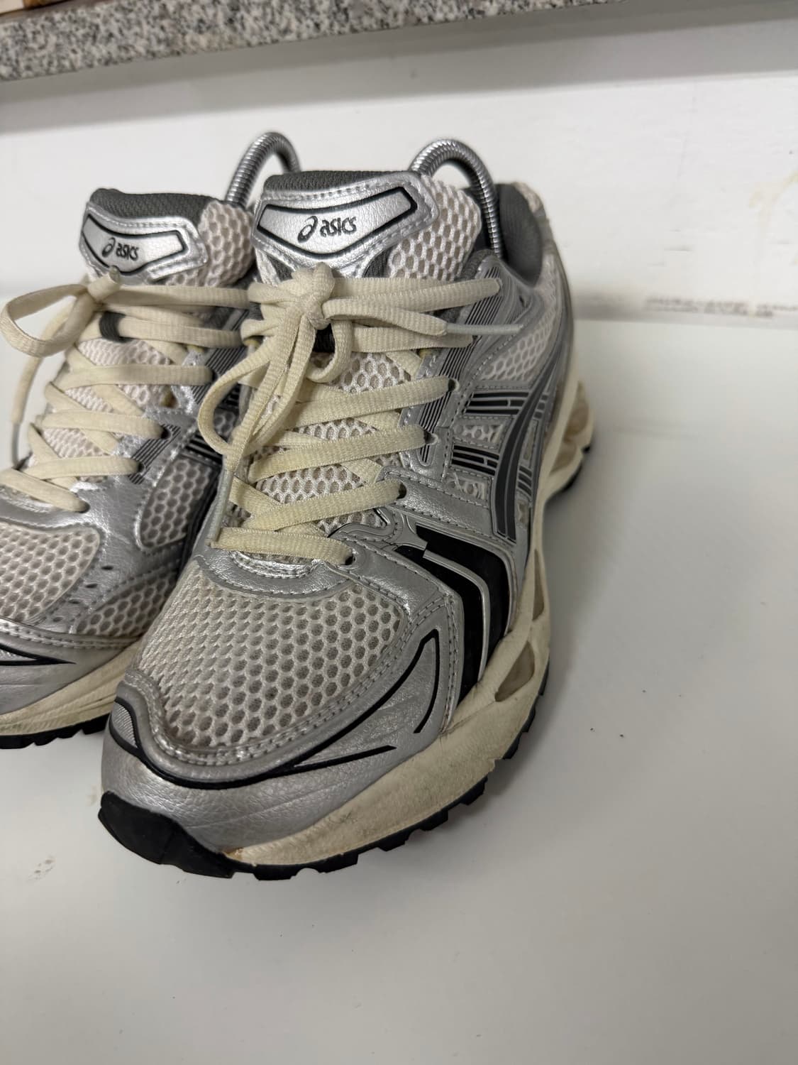 정품) 아식스 젤카야노14 x 실버블랙 자운드 운동화 265 상품이미지2