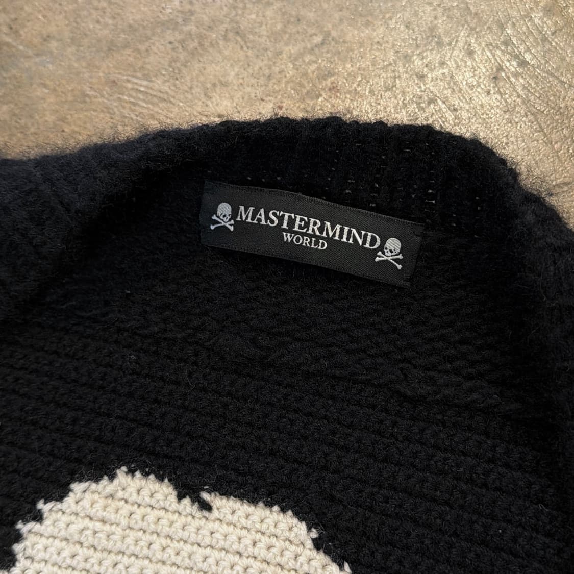 마스터마인드 캐시미어 자수 가디건 상품이미지9